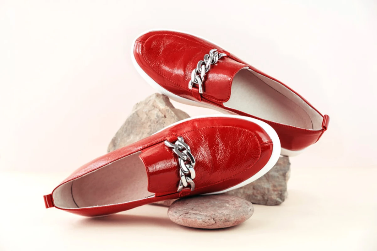 Mocassins rouges femme